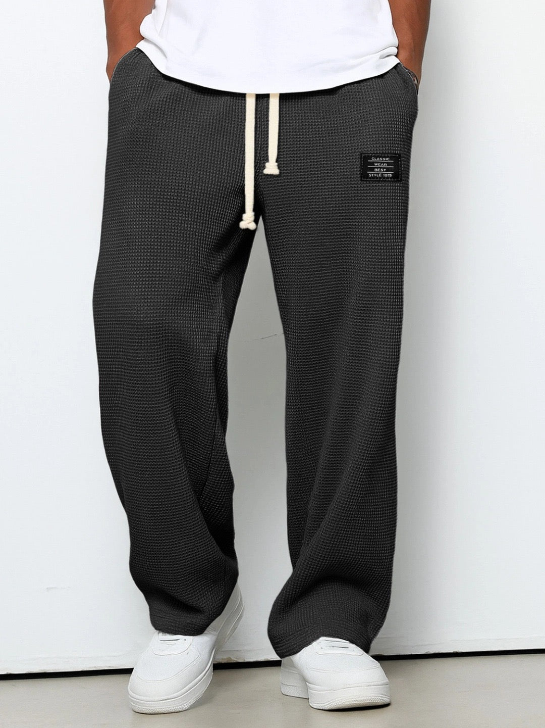 Varenholt | Lässige Herren-Freizeithose mit verstellbarem Bund